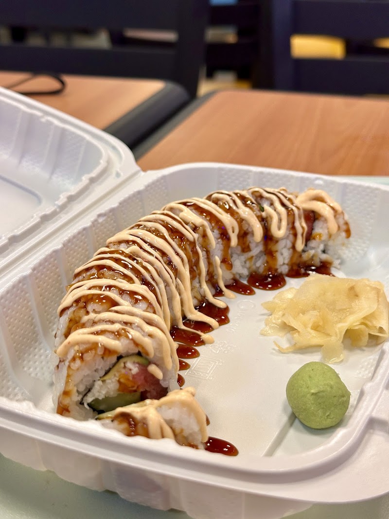 Ayemi's Poke & Sushi photo 4