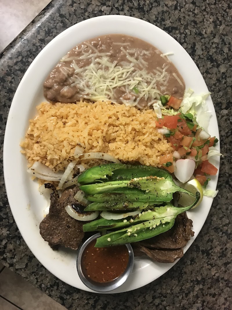 Salsa Verde Mexican Cuisine photo 2