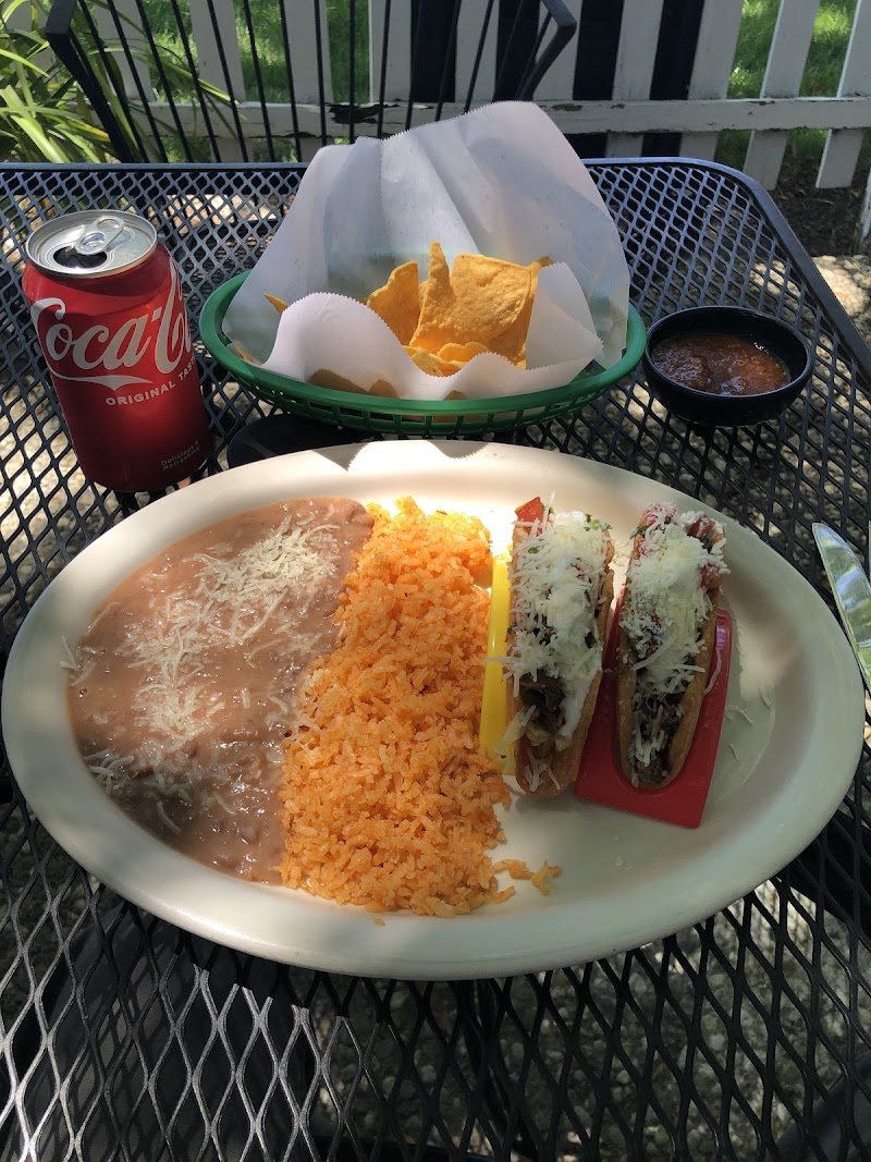 Salsa Verde Mexican Cuisine photo 4