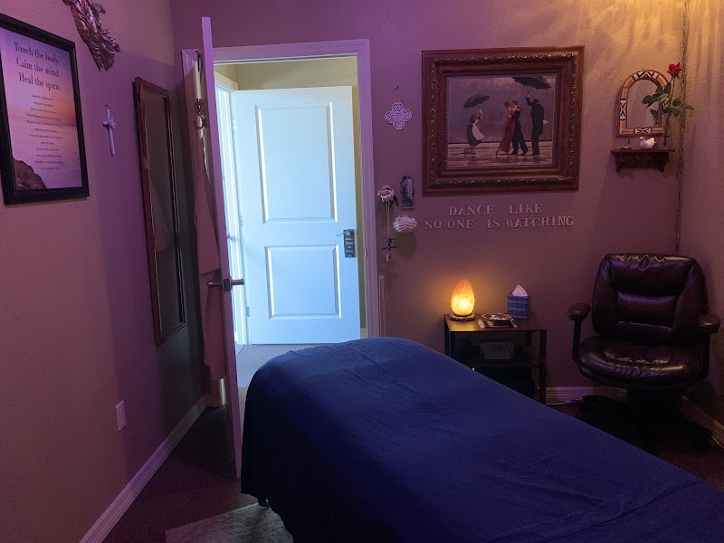 In the Touch Wellness - Massage, Yoga and Stretching photo 2