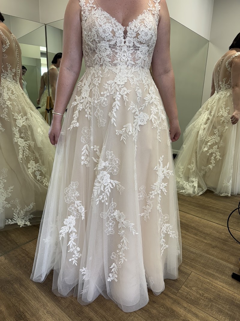 Alterations Plus photo 2