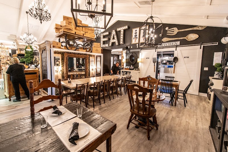 Photo of The White Oak Cottage - Bistro & Boutique