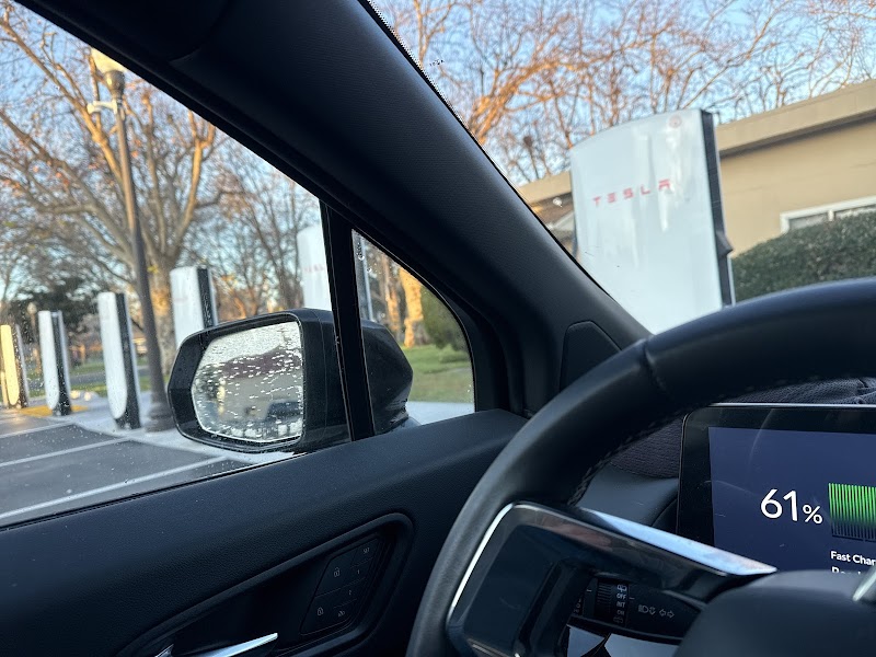 Tesla Supercharger photo 5