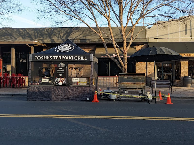 Toshi's Teriyaki Grill - Brentwood photo 3
