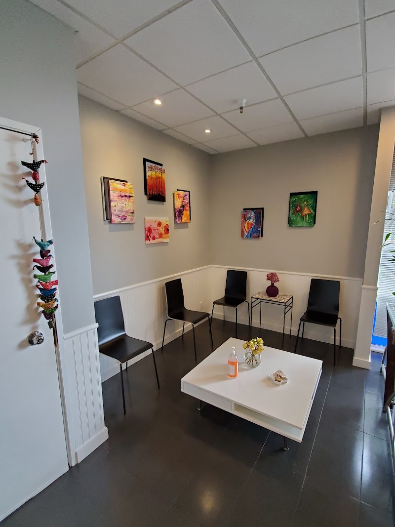 Chiropractic Office of Nikoo Javanmardi DC photo 4