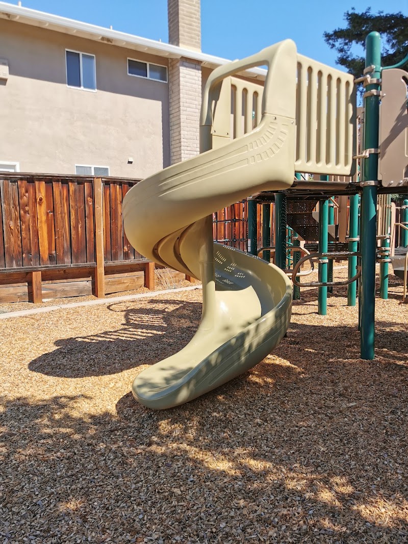 College View Park photo 2