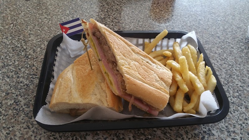 Carolina's Cuban Cafe photo 2