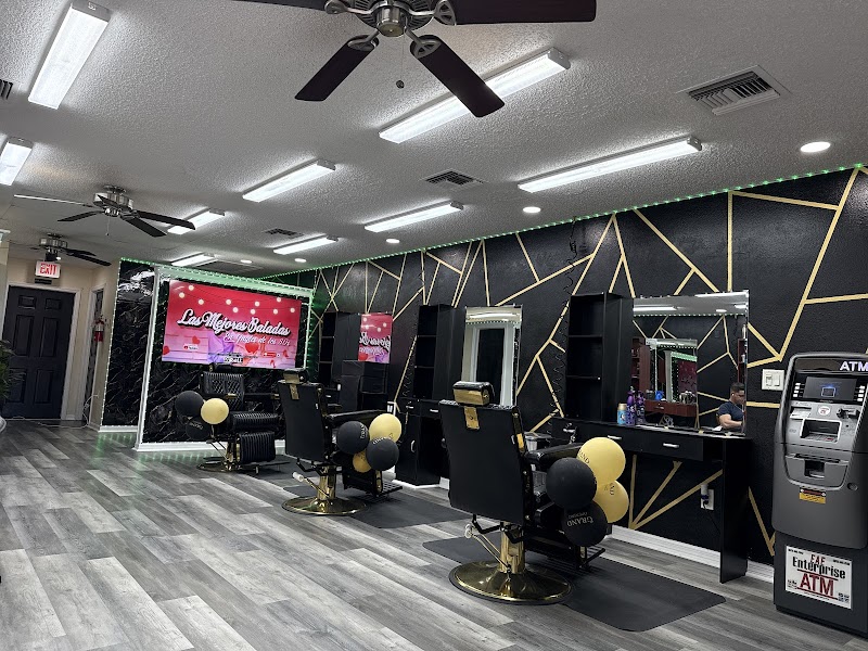 Navarro's Barbershop photo 2
