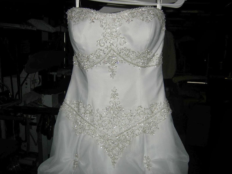 Hesperian Cleaners Inc. photo 3