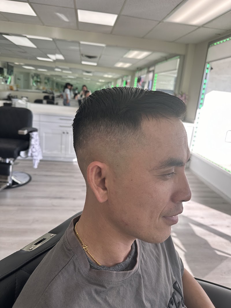 Vy's Barber Shop photo 4