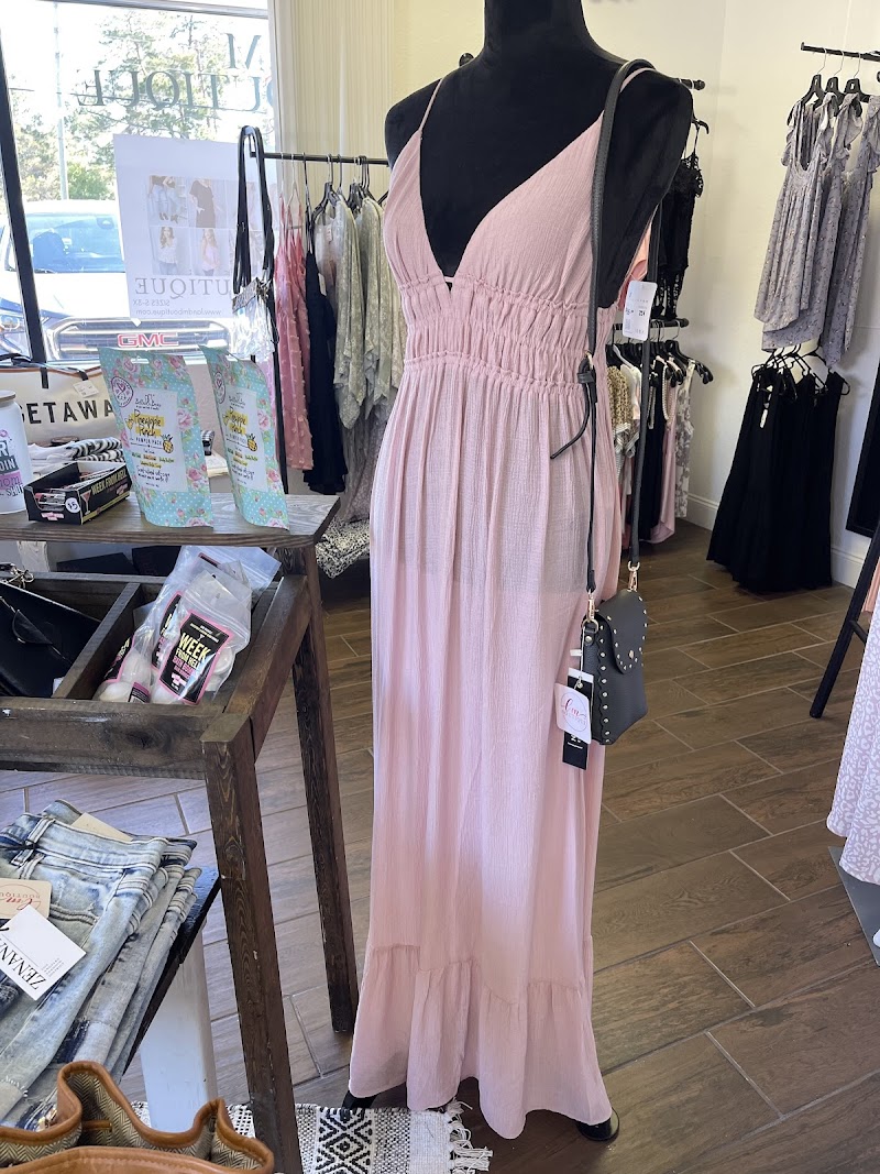 L&M Boutique photo 5