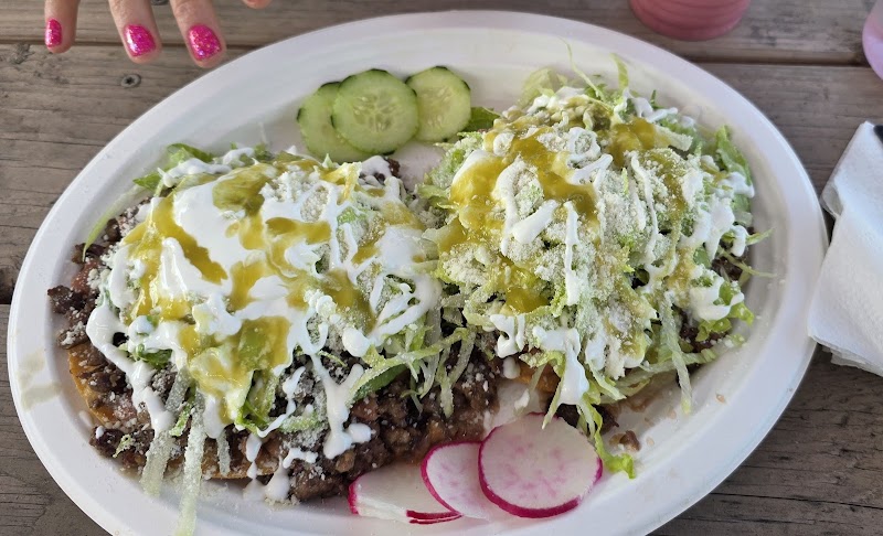 La Esquisita Tacos photo 3