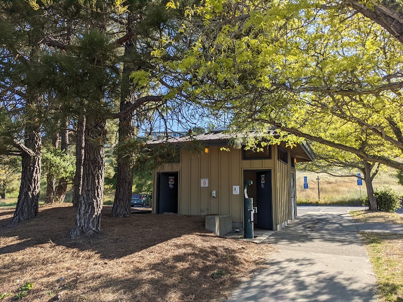 Photo of Public Restroom | Hauke Park