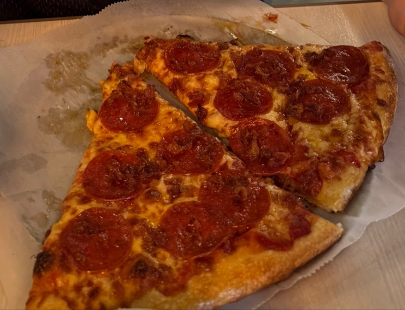 Mamma Mia Pizzeria photo 4