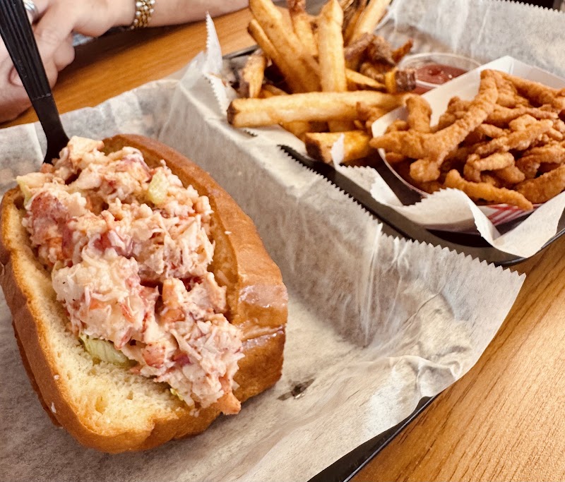 The Boardwalk Grill photo 3