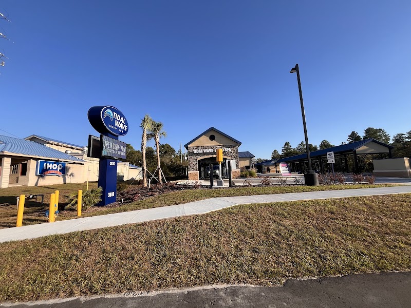 Tidal Wave Auto Spa | Car Wash photo 2