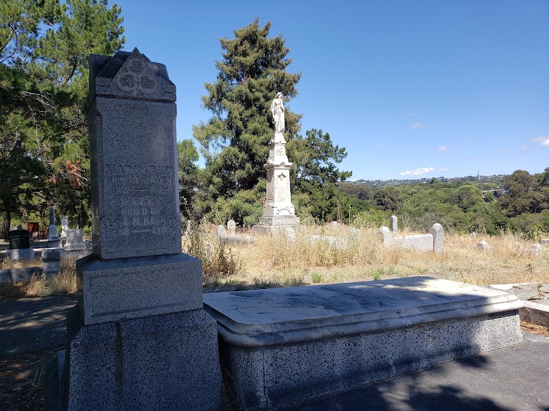 All Saints Cemetery photo 4
