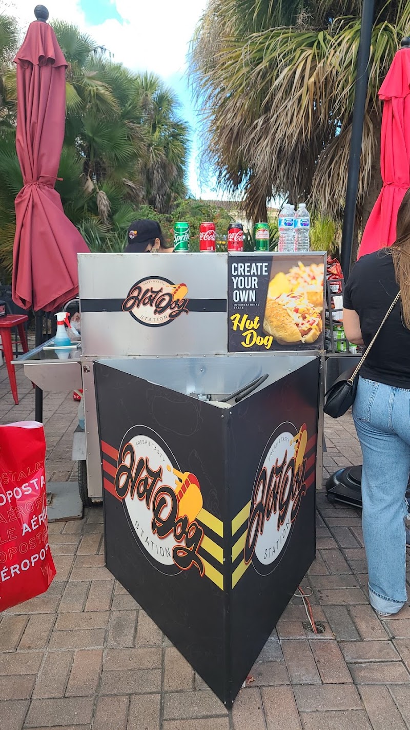 Hot Dog Station Orlando photo 3