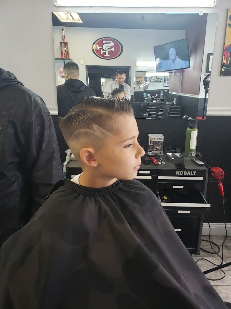 Valentino's Barber Lounge photo 4