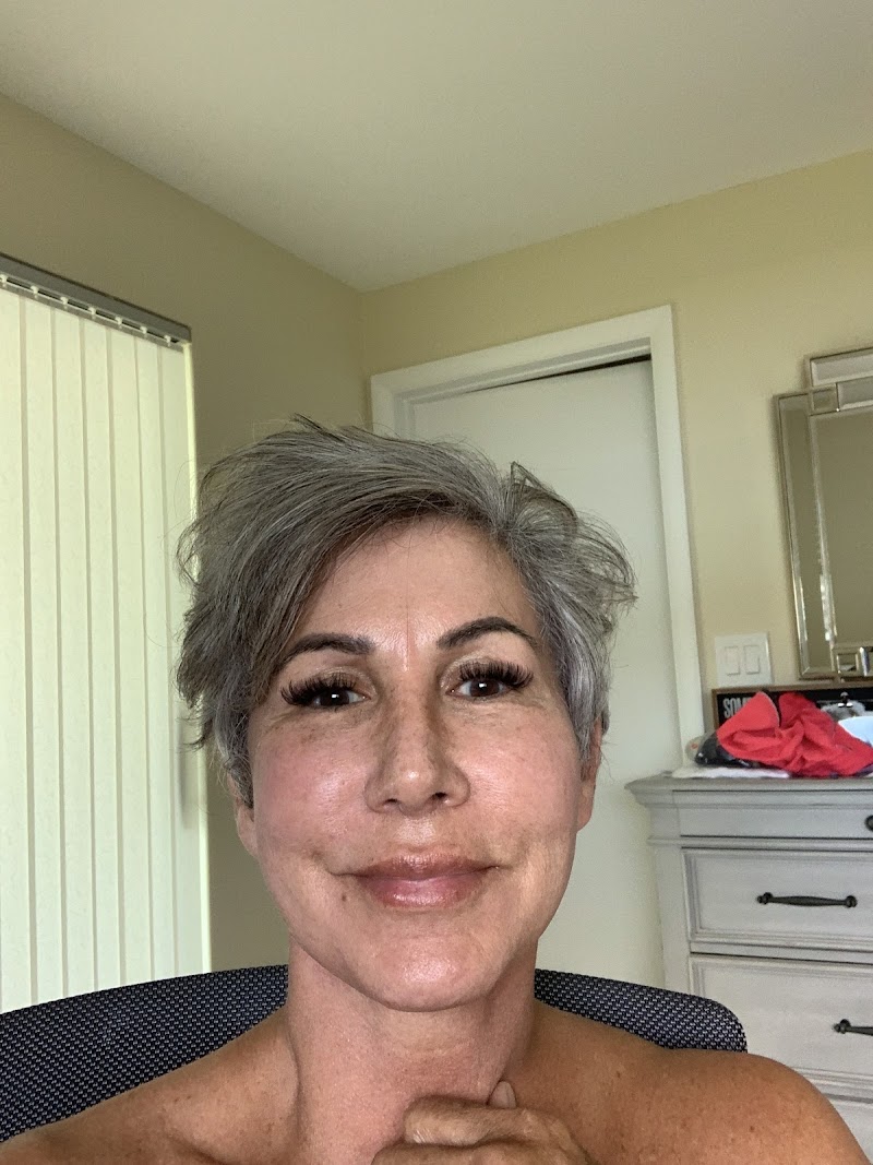esthetrix lash wax glow photo 2