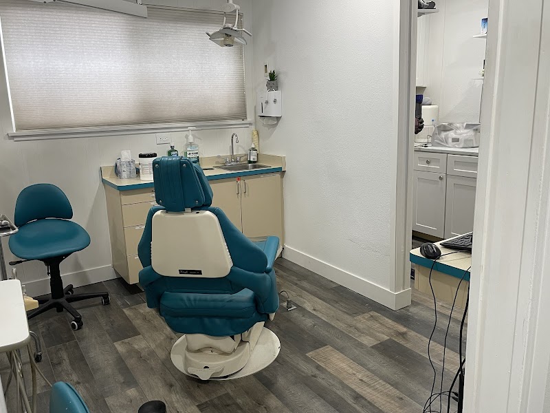 Roots Dental Studio photo 2