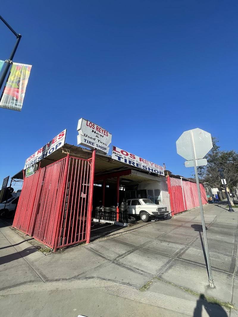 Los Reyes Tire Shop photo 4