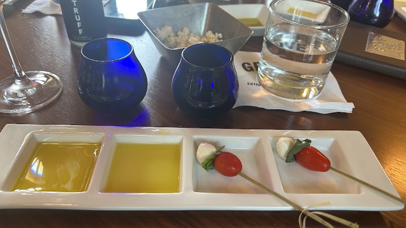 Grove 45 Extra Virgin Olive Oil photo 3