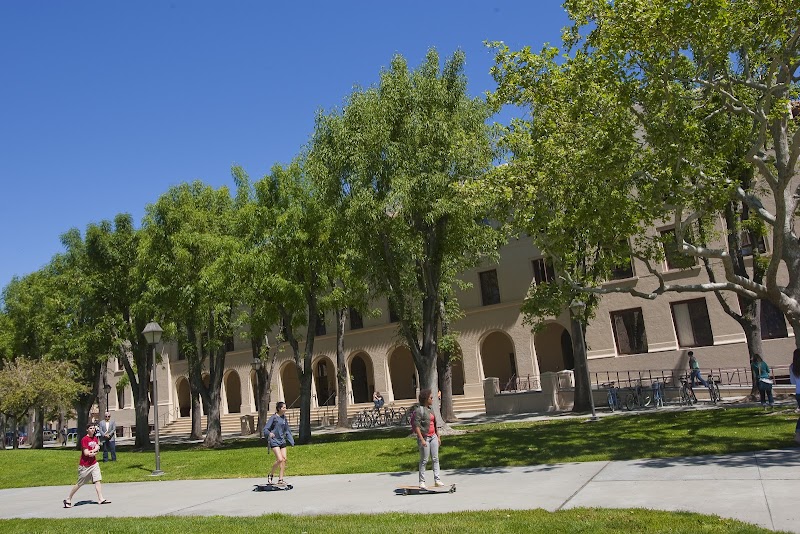 Office of Undergraduate Admission photo 4