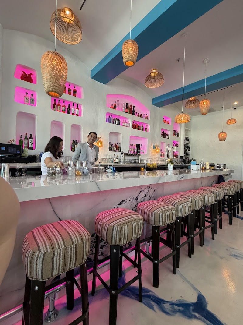 Photo of Elia