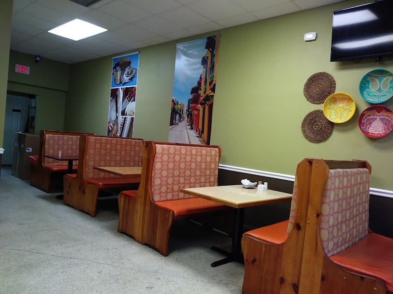 Mi Sitio Colombian Restaurant photo 3
