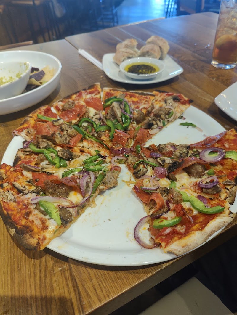 California Pizza Kitchen photo 3