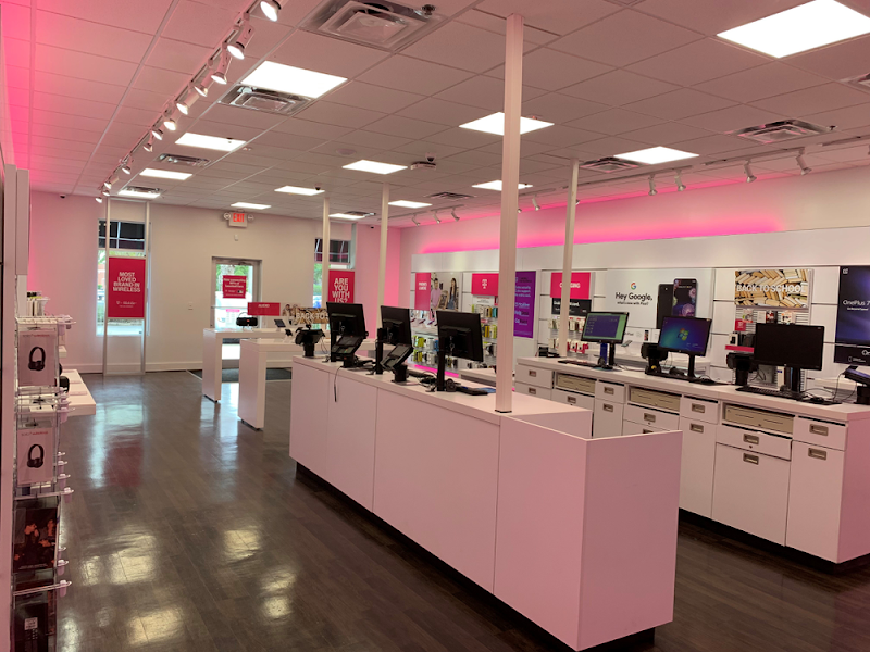 T-Mobile Authorized Retailer photo 5