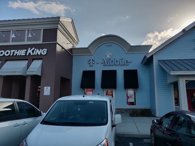 T-Mobile Authorized Retailer photo 4