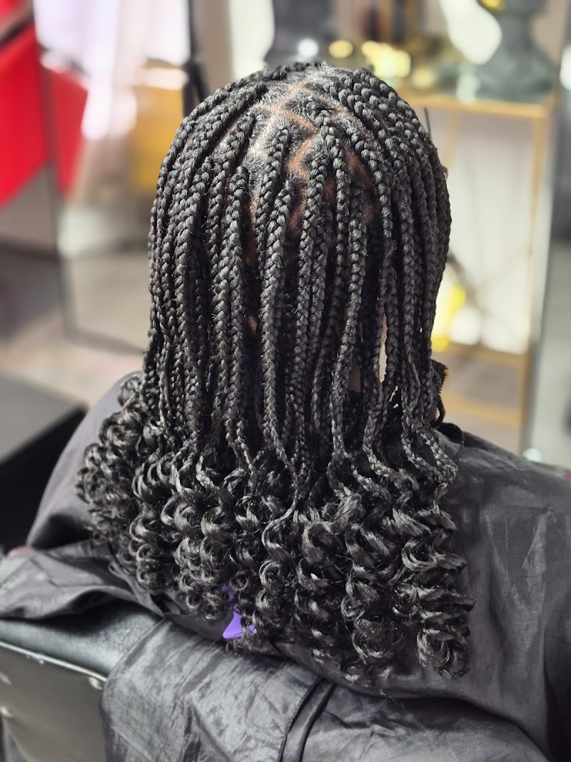 Milly's FAB Hair Braiding Salon Tucson AZ photo 3