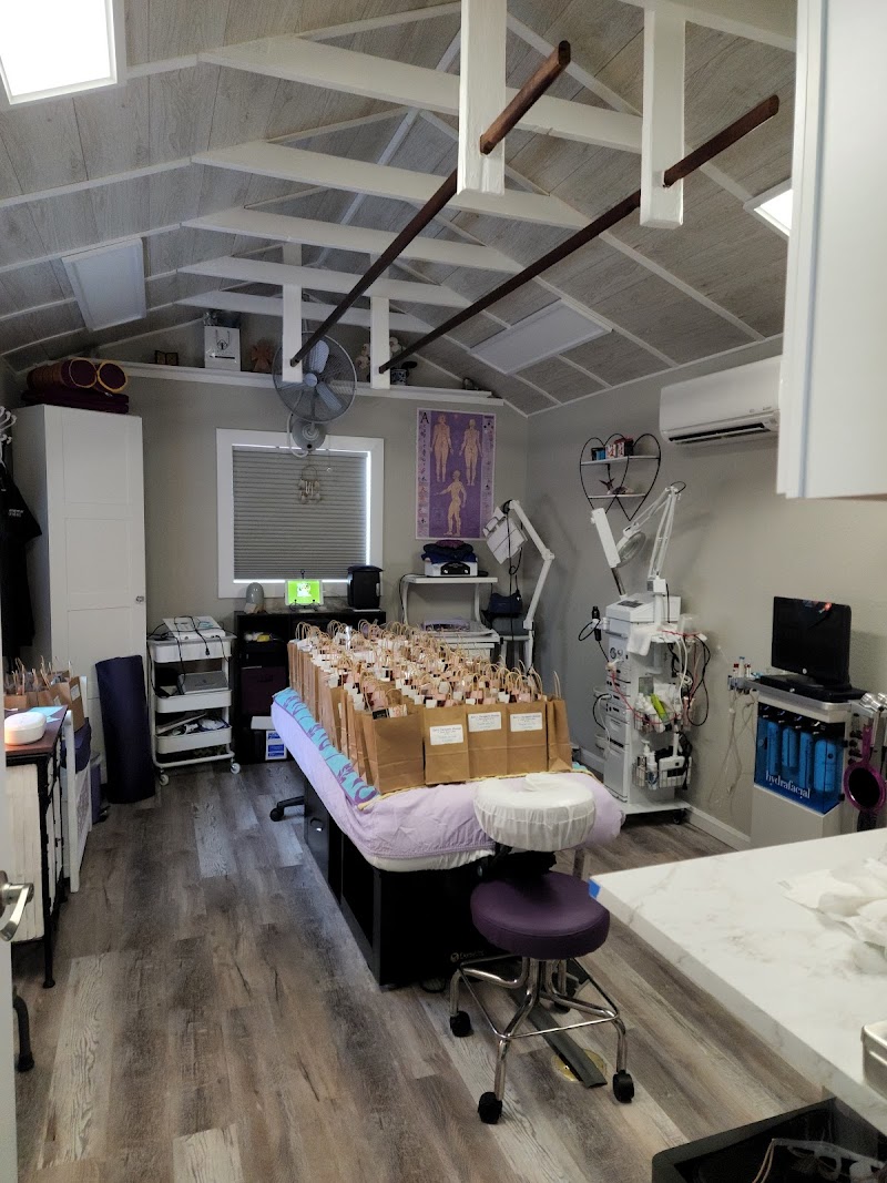 Rain's Therapeutic Massage & SkinCare, Inc photo 3