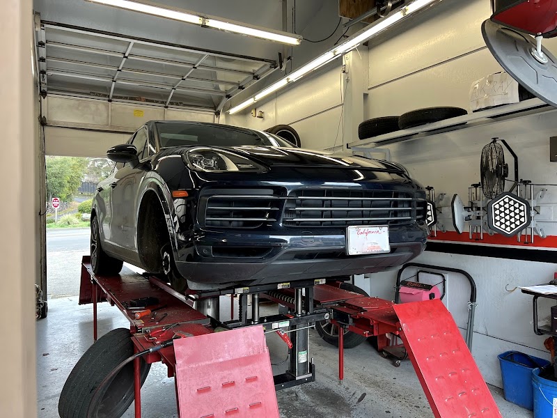 Orinda Motors, Inc. photo 5