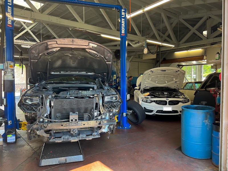 Orinda Motors, Inc. photo 2