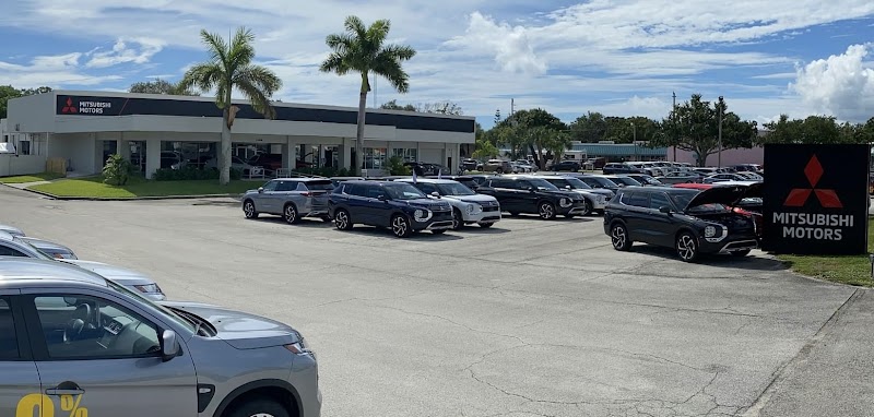 Vero Beach Mitsubishi photo 2