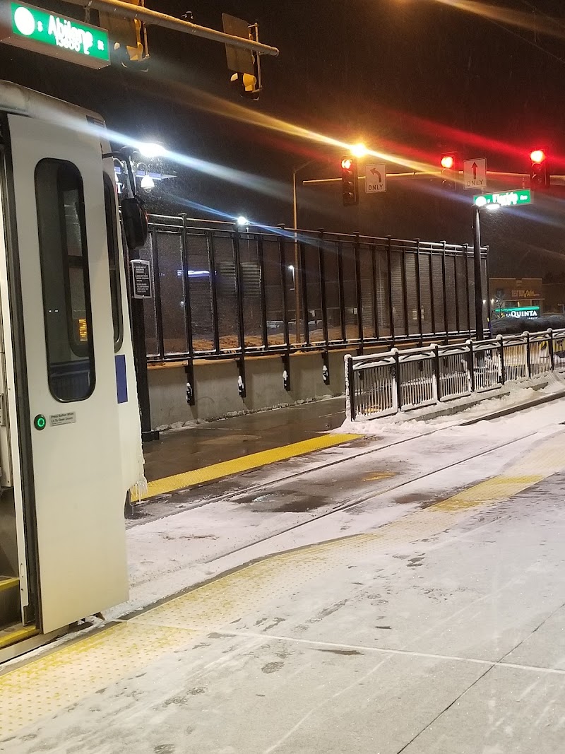 Florida Station photo 4