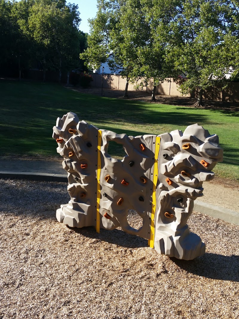 Willows Park photo 5