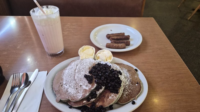 Millbrae Pancake House photo 3