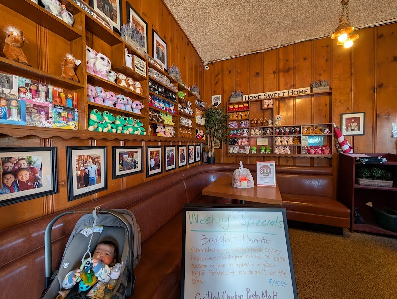 Millbrae Pancake House photo 5