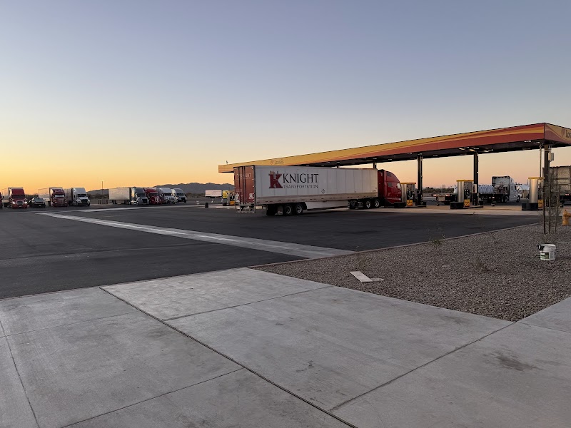 Love's Travel Stop photo 5