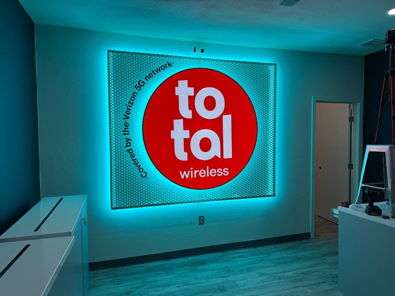 Total Wireless photo 5