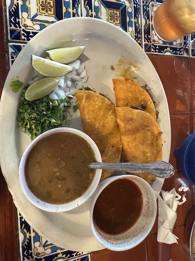 Lindo Guanajuato Tex-Mex photo 4