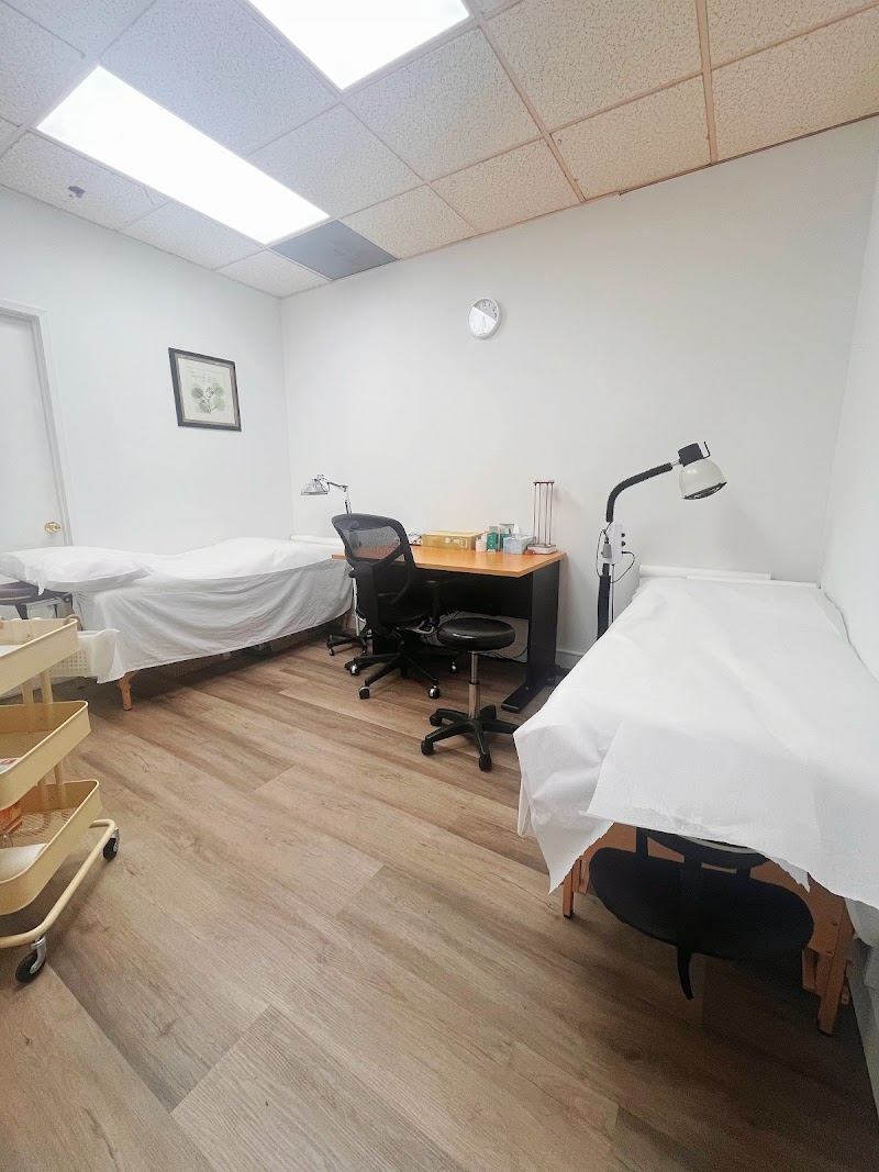 Sunshine Acupuncture & Healthcare photo 4