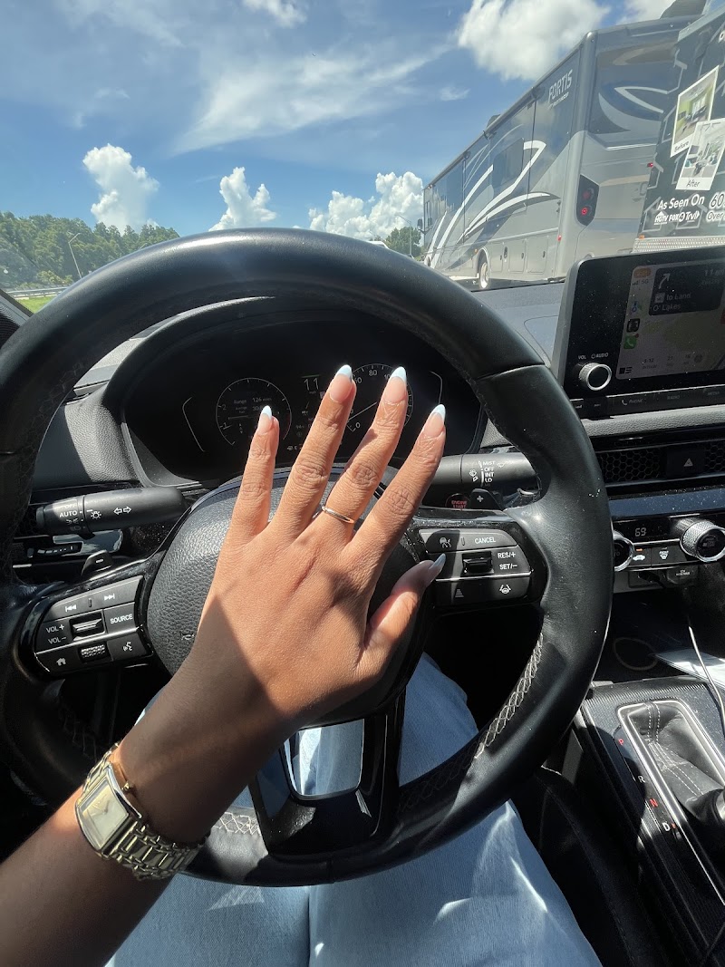 Signature Nails II & Spa photo 4