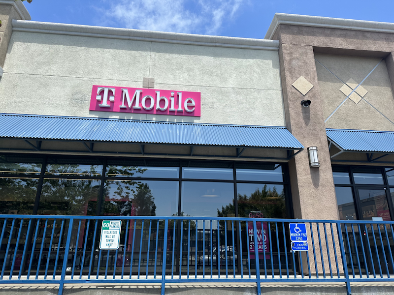 T-Mobile photo 4