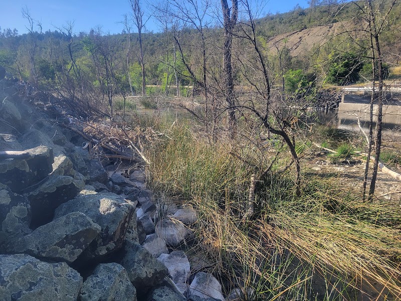 Lake Hennessey Spillway photo 4
