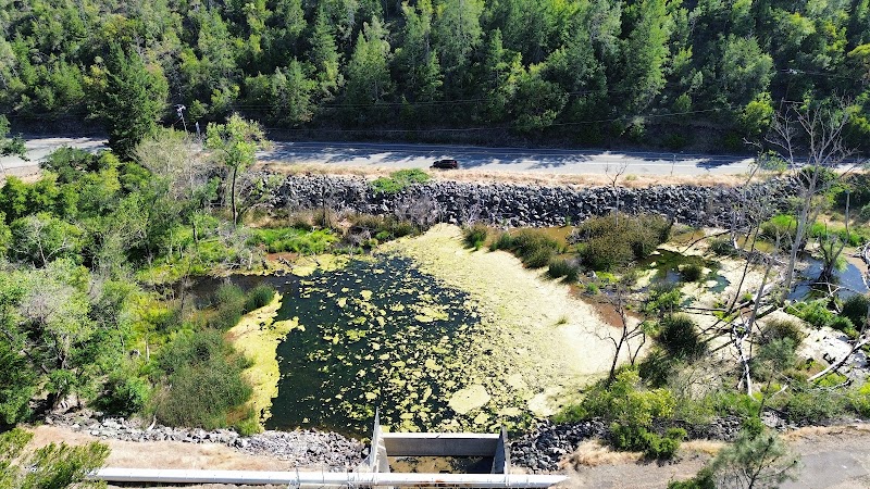 Lake Hennessey Spillway photo 3